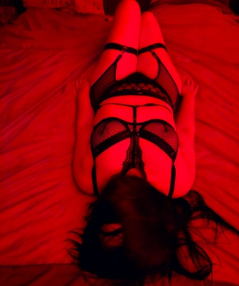 Анкета проститутки Арина - город Сургут, 26 лет, №13789